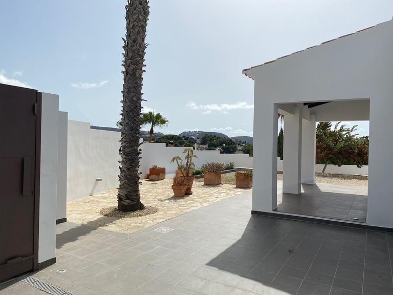 Villa for Sale in Moraira, Alicante 4
