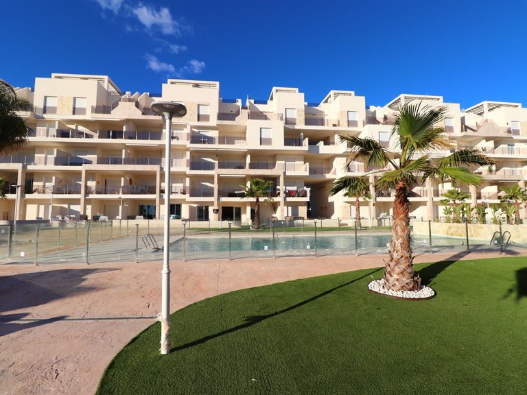 Apartment for Sale in Guardamar Del Segura, Alicante 1