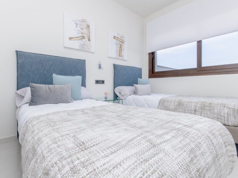 Villa for Sale in Torrevieja, Alicante 18