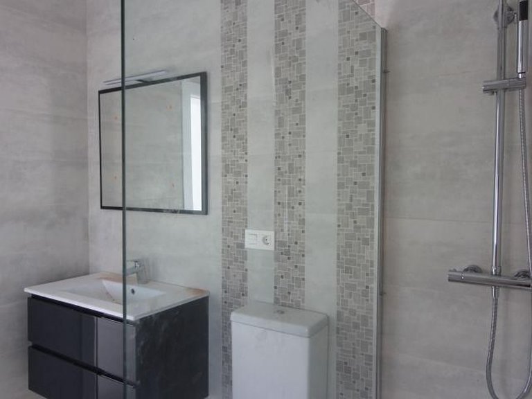 Villa for Sale in Aspe Pedanias, Alicante 6