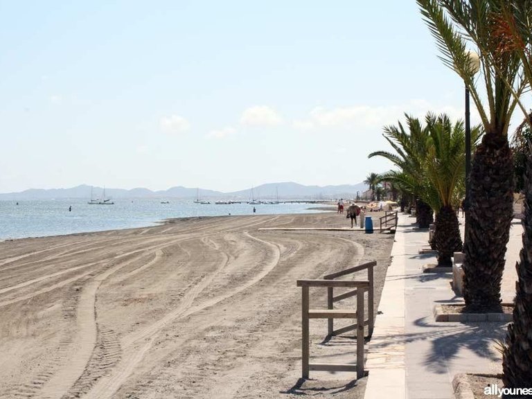 Villa for Sale in Los Urrutias, Murcia 28