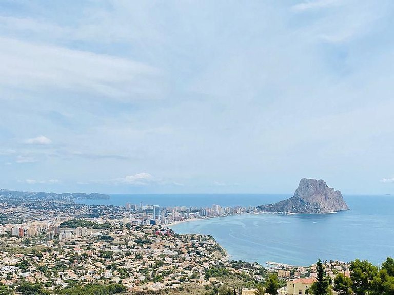Villa for Sale in Calpe, Alicante 38
