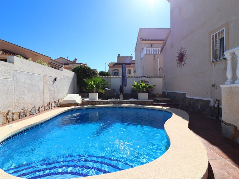 Villa for Sale in Rojales, Alicante 2