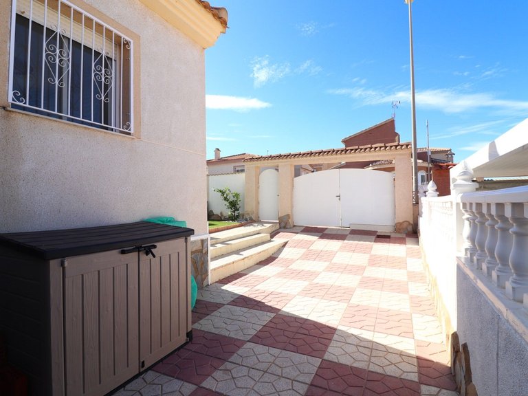 Villa for Sale in Rojales, Alicante 24