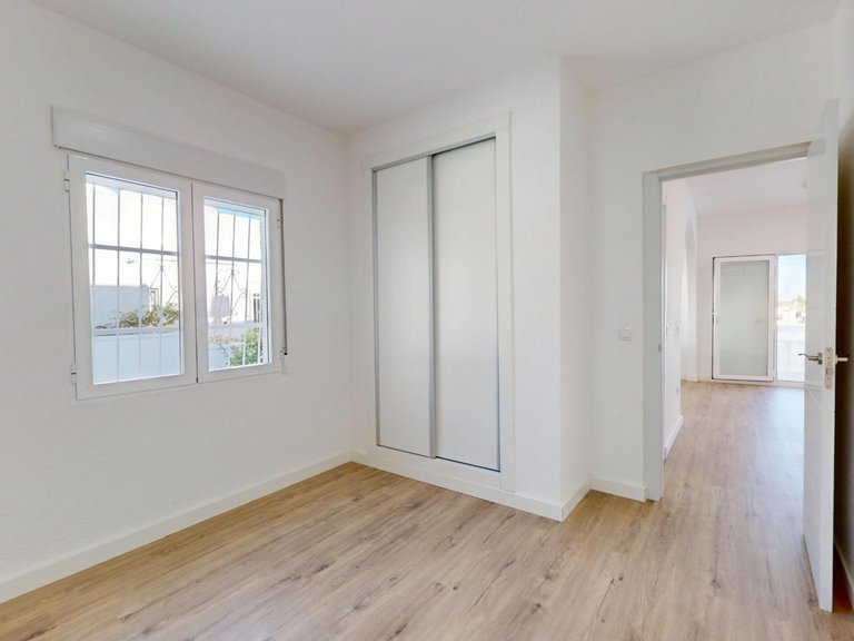 Villa for Sale in San Miguel De Salinas, Alicante 12