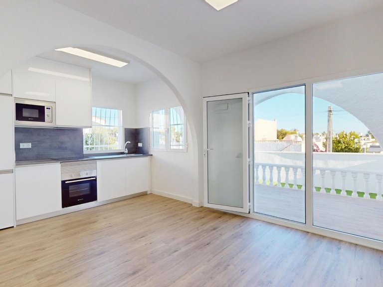 Villa for Sale in San Miguel De Salinas, Alicante 8