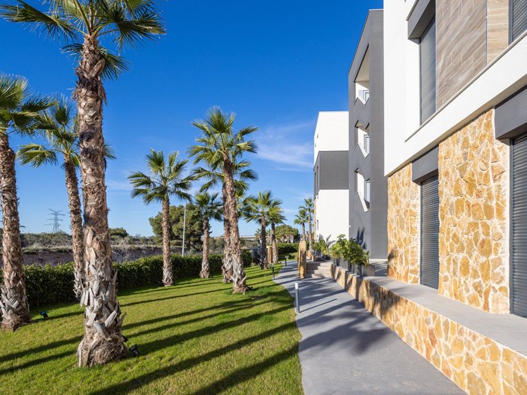 Apartment for Sale in Orihuela Costa, Alicante 31