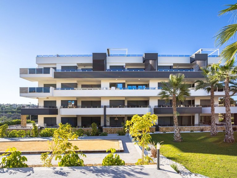 Apartment for Sale in Orihuela Costa, Alicante 34