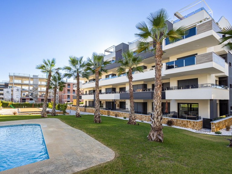 Apartment for Sale in Orihuela Costa, Alicante 35