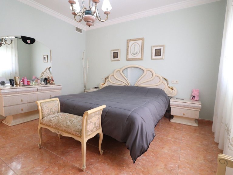 Villa for Sale in Almoradi, Alicante 12