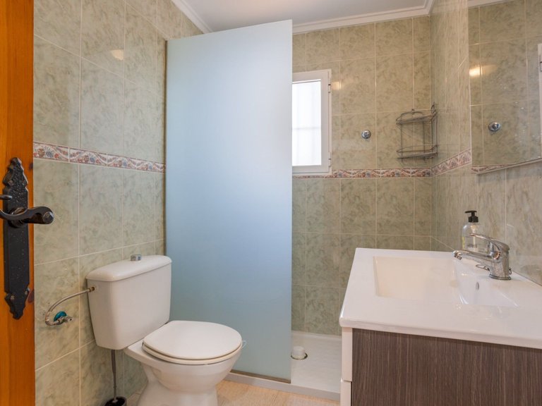 Villa for Sale in Torrevieja, Alicante 25