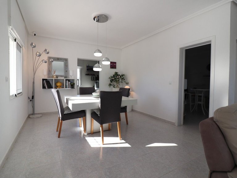 Villa for Sale in Algorfa, Alicante 11