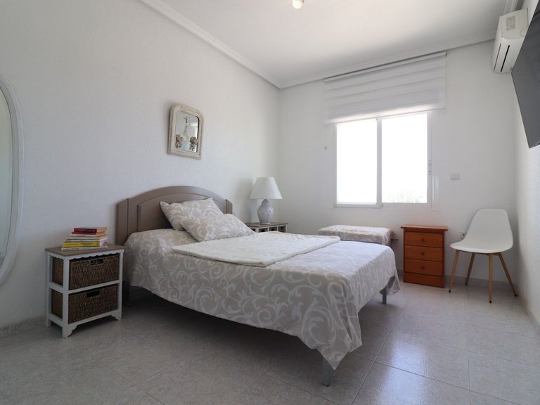 Villa for Sale in Algorfa, Alicante 24