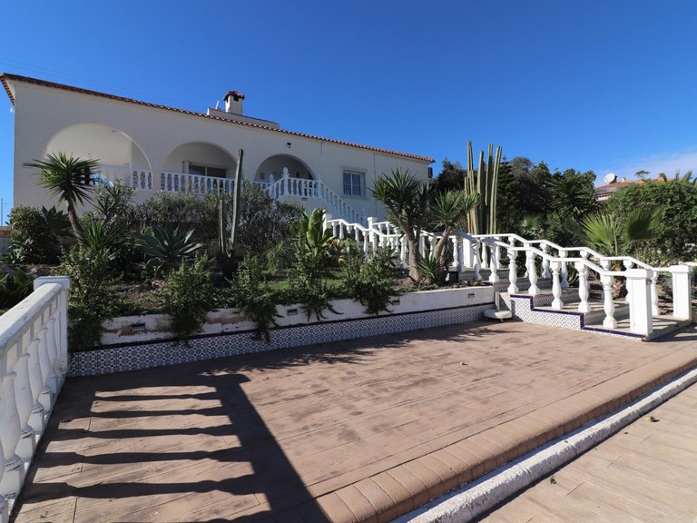 Villa for Sale in Algorfa, Alicante 37