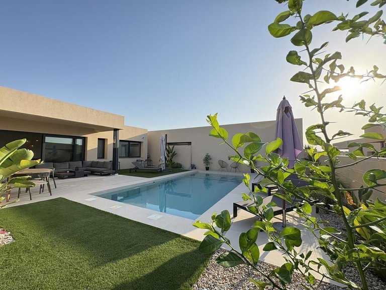 Villa for Sale in BaÑos Y Mendigo, Murcia 1
