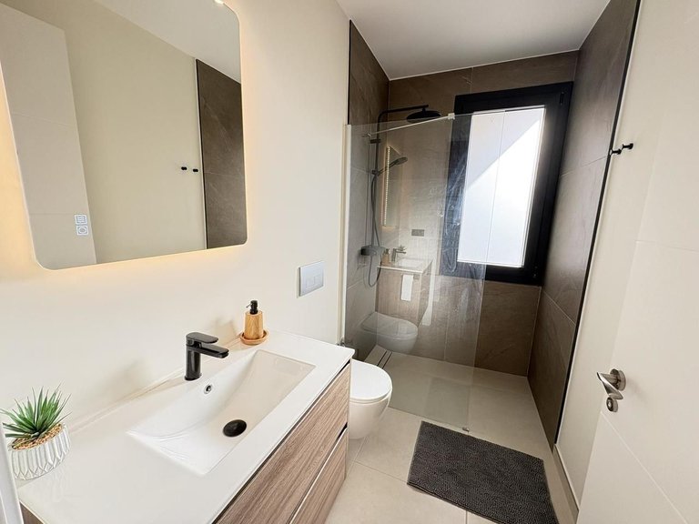 Villa for Sale in BaÑos Y Mendigo, Murcia 32