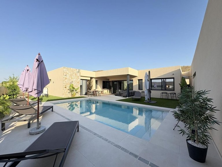 Villa for Sale in BaÑos Y Mendigo, Murcia 7