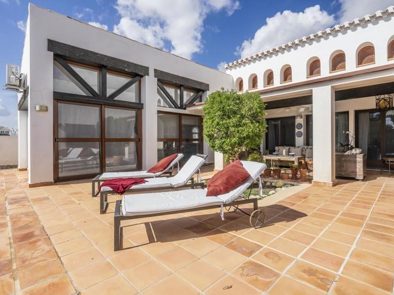 Villa for Sale in BaÑos Y Mendigo, Murcia 25