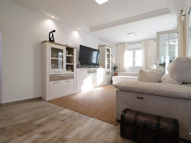 Villa for Sale in San Miguel De Salinas, Alicante 3