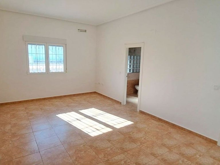 Country House for Sale in Catral, Alicante 12
