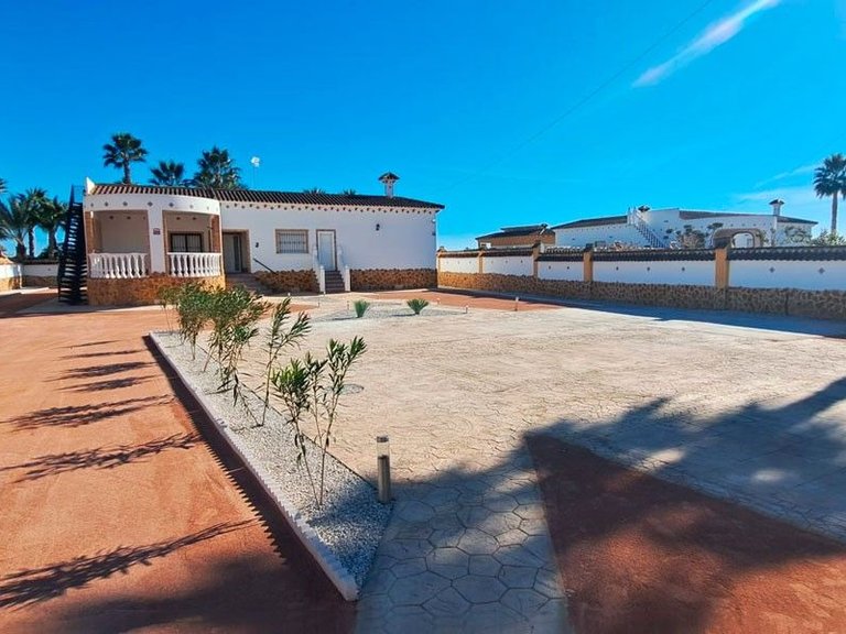 Country House for Sale in Catral, Alicante 20