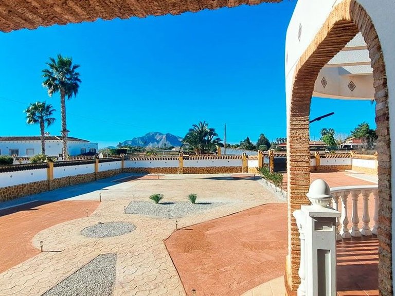 Country House for Sale in Catral, Alicante 4
