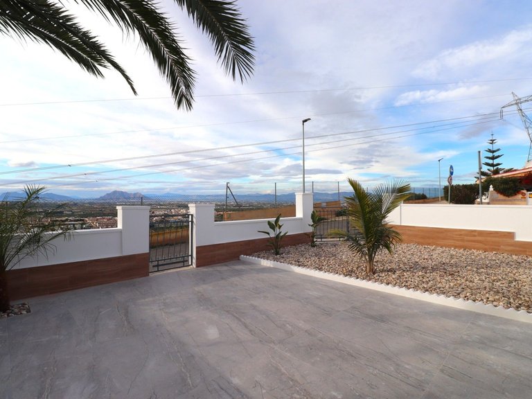 Villa for Sale in Rojales, Alicante 18