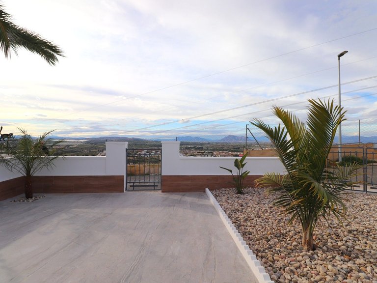 Villa for Sale in Rojales, Alicante 2