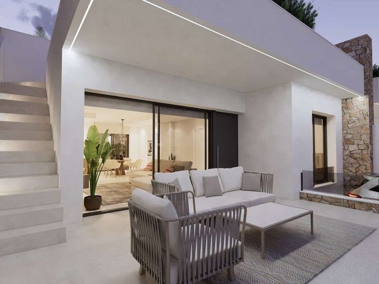 Villa for Sale in Dolores, Alicante 2