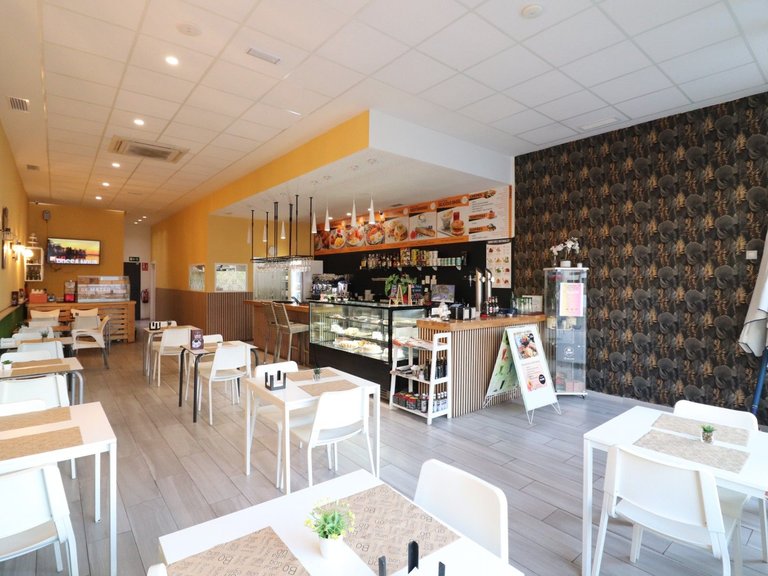 Commercial for Sale in Benijofar, Alicante 1