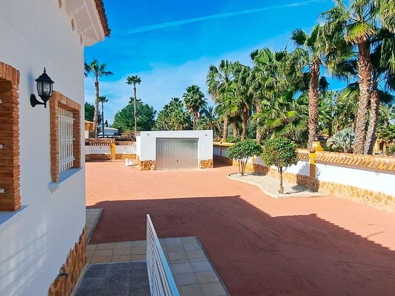 Country House for Sale in Catral, Alicante 22