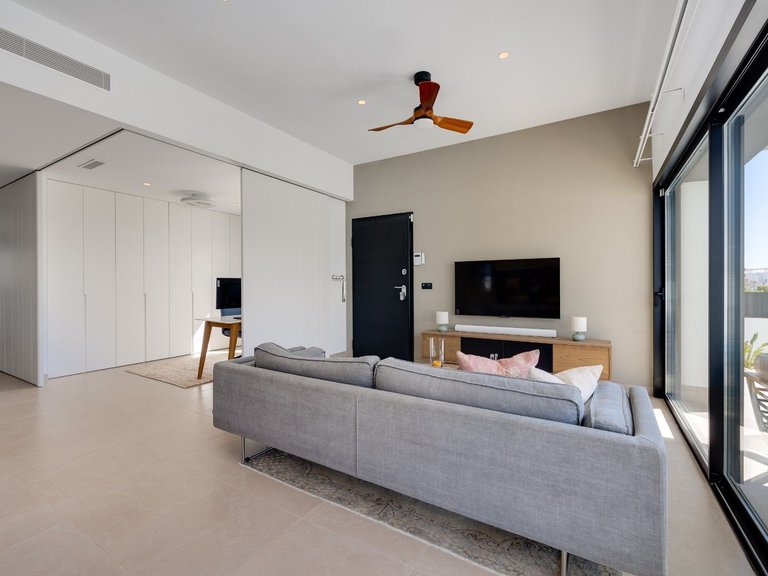 Villa for Sale in Pilar De La Horadada, Alicante 35