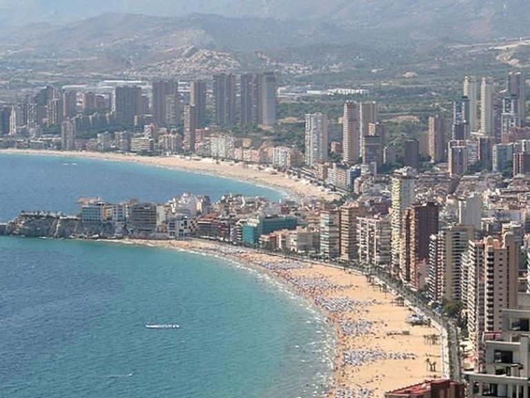 Villa for Sale in Benidorm, Alicante 8