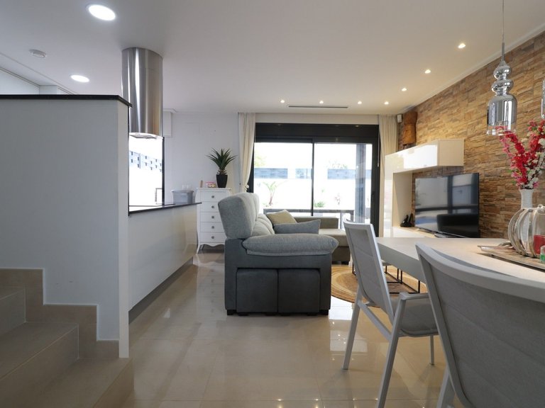 Villa for Sale in Benijofar, Alicante 6