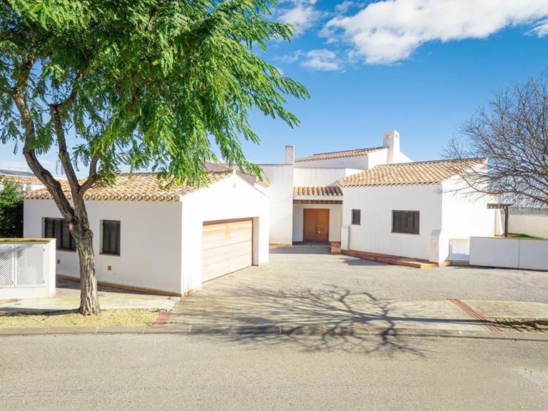 Villa for Sale in BaÑos Y Mendigo, Murcia 12