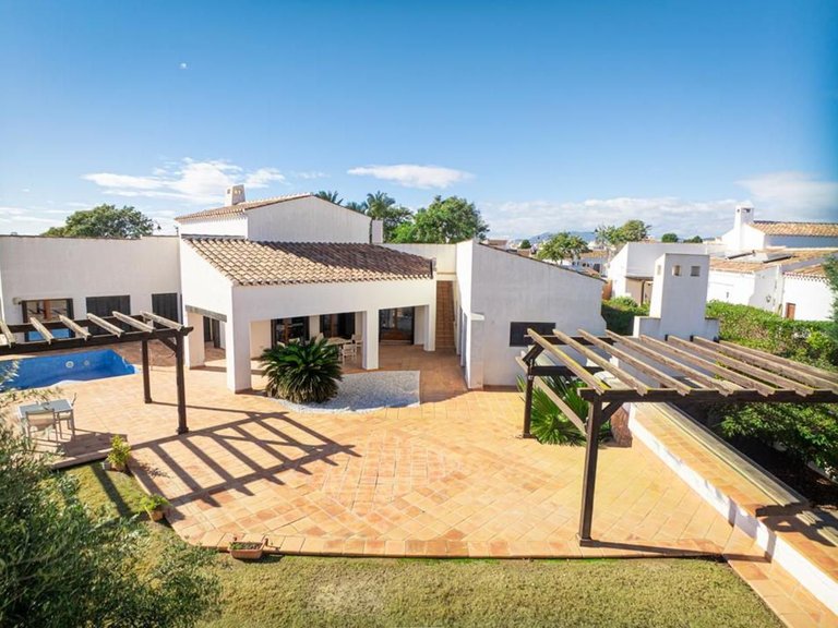 Villa for Sale in BaÑos Y Mendigo, Murcia 4