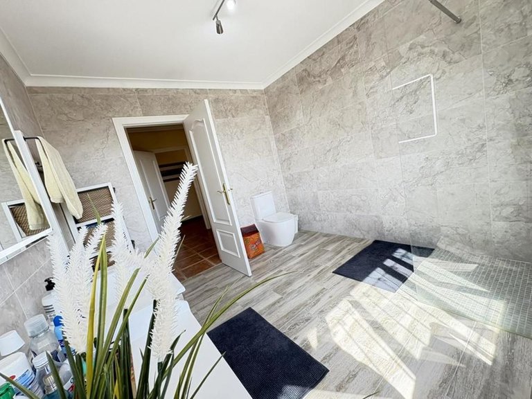 Villa for Sale in Murcia, Murcia 40