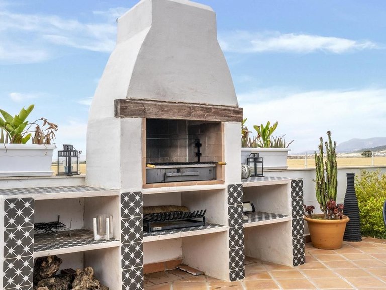 Villa for Sale in BaÑos Y Mendigo, Murcia 9