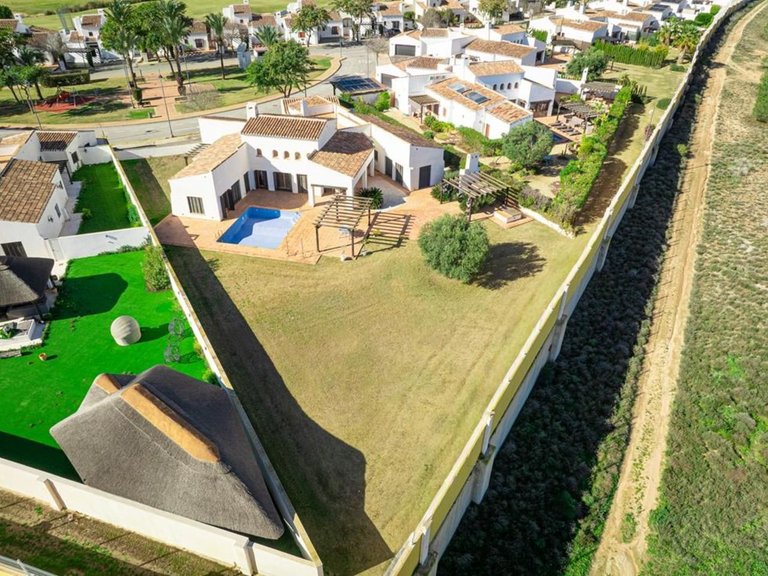 Villa for Sale in BaÑos Y Mendigo, Murcia 13