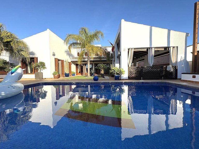 Villa for Sale in BaÑos Y Mendigo, Murcia 20