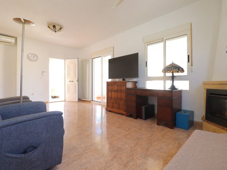 Villa for Sale in Benijofar, Alicante 8
