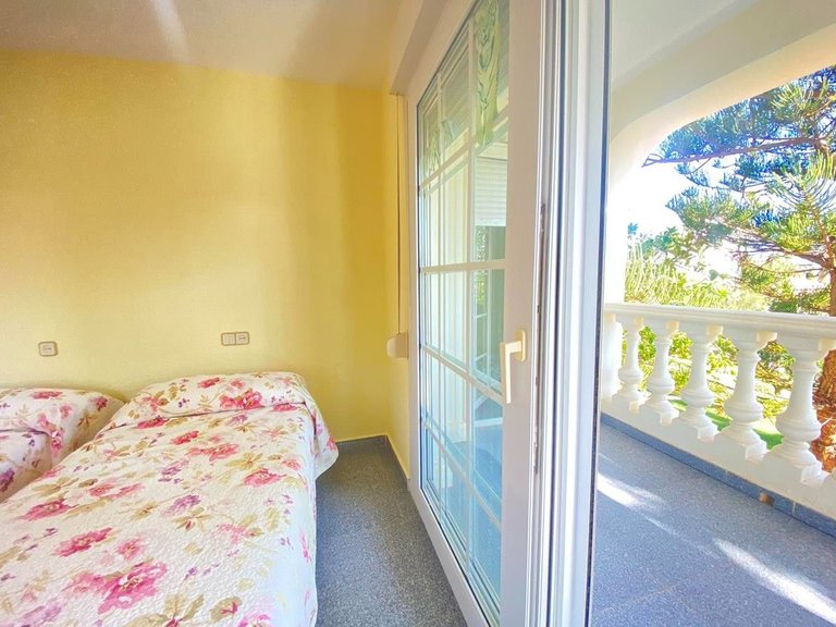 Villa for Sale in Cabo Roig, Alicante 47