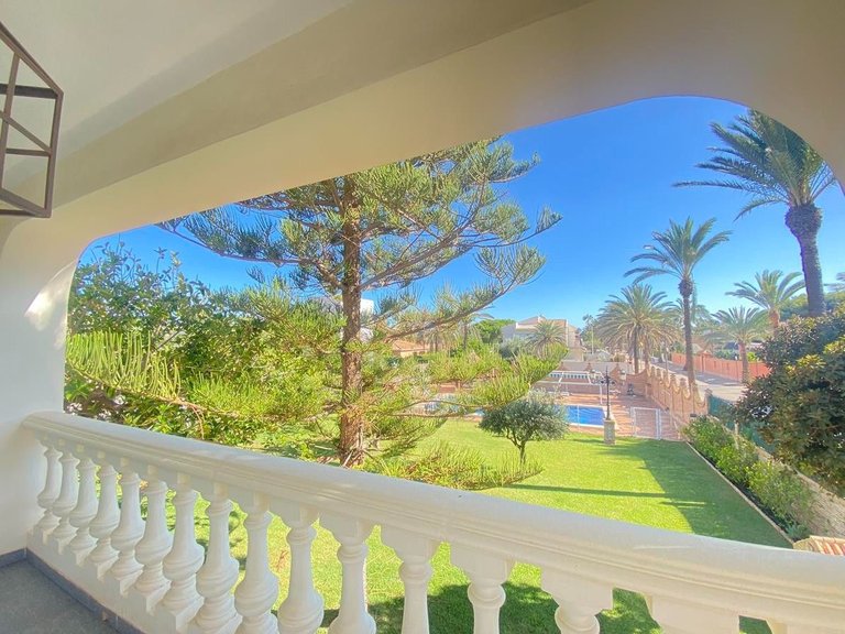 Villa for Sale in Cabo Roig, Alicante 48