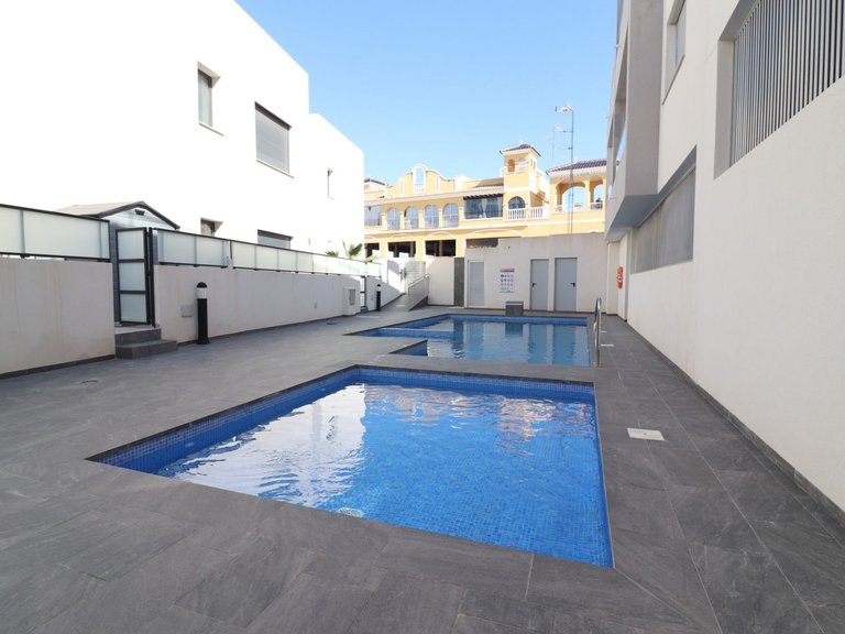 Apartment for Sale in Benijofar, Alicante 28