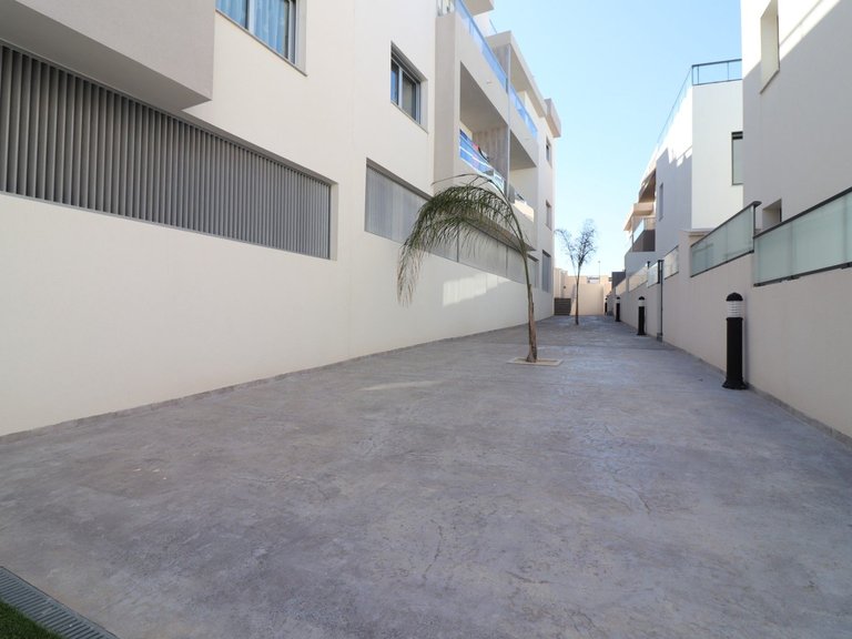 Apartment for Sale in Benijofar, Alicante 29