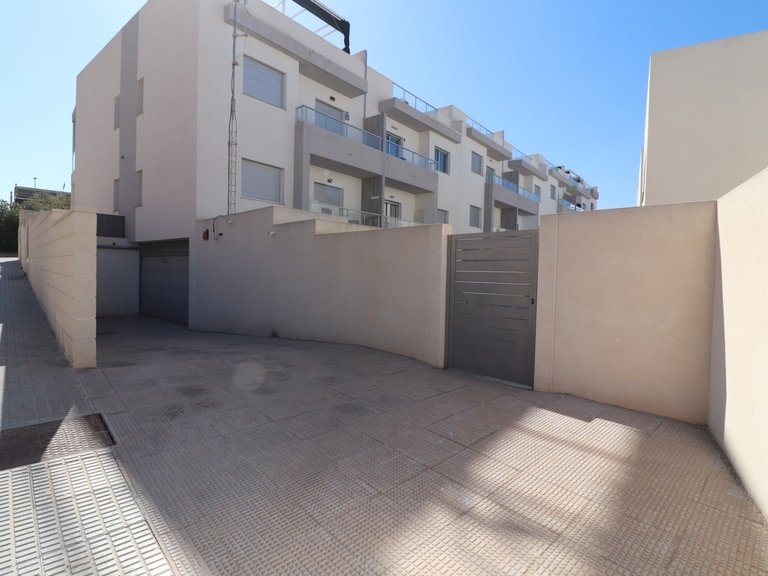 Apartment for Sale in Benijofar, Alicante 30