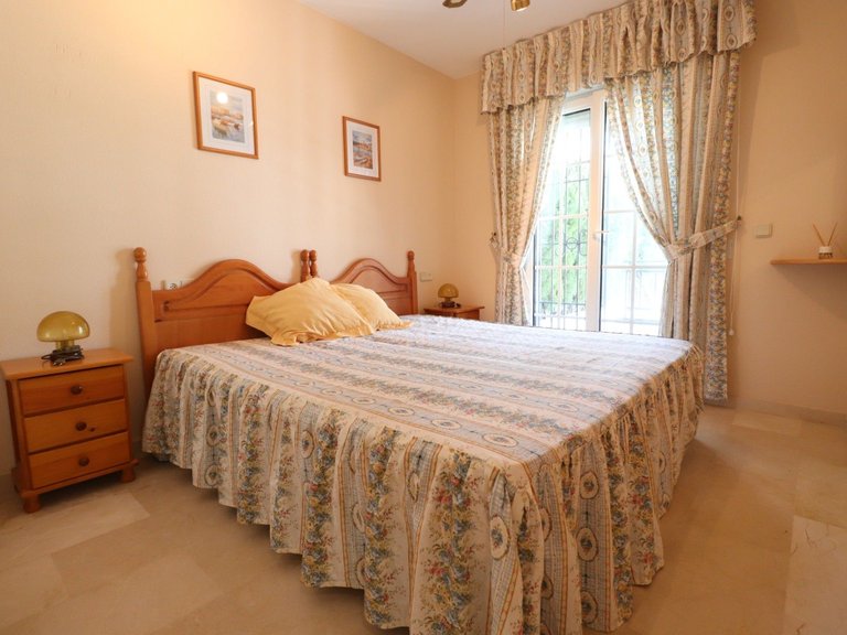 Villa for Sale in Orihuela Costa, Alicante 10