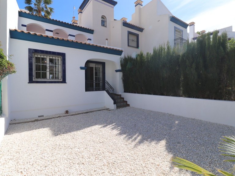 Villa for Sale in Orihuela Costa, Alicante 17
