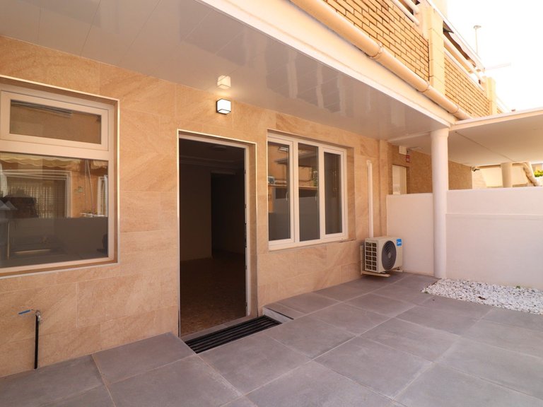 Apartment for Sale in Torrevieja, Alicante 17