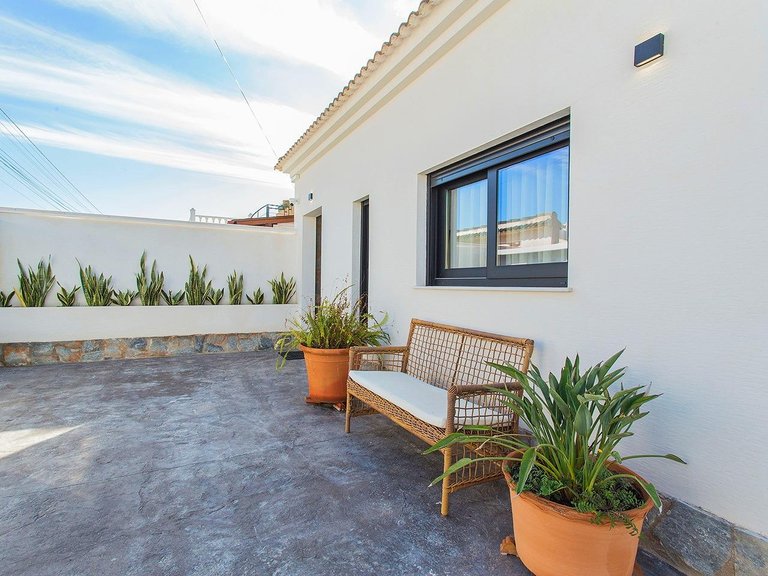 Town House for Sale in Torrevieja, Alicante 1